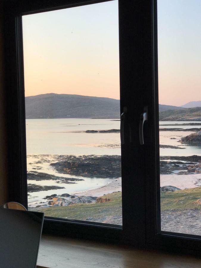 An Taigh Mor Bed & Breakfast Eriskay Exterior foto