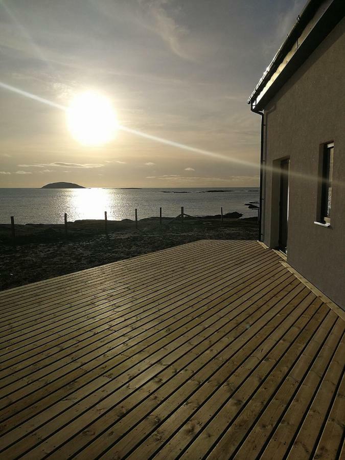 An Taigh Mor Bed & Breakfast Eriskay Exterior foto